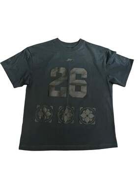Formula 1 'España' Black T-Shirt with Number 26 Graphic